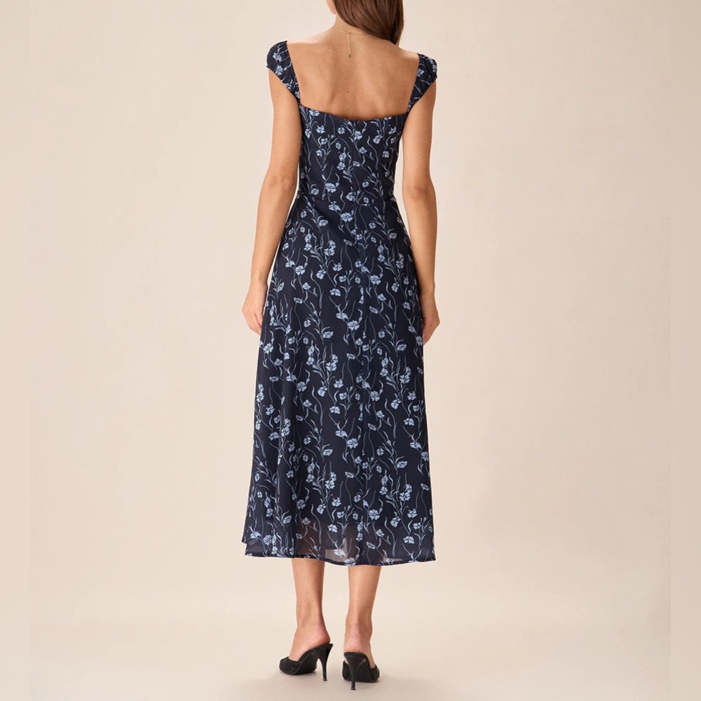 Rihoas Navy Floral Sweetheart Neck Midi Dress - Picture 4 of 10
